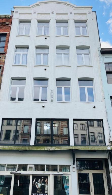 Bnb Hotel Suikernest Antwerpen Exterior foto