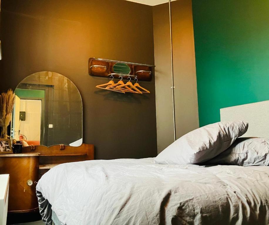Bnb Hotel Suikernest Antwerpen Exterior foto